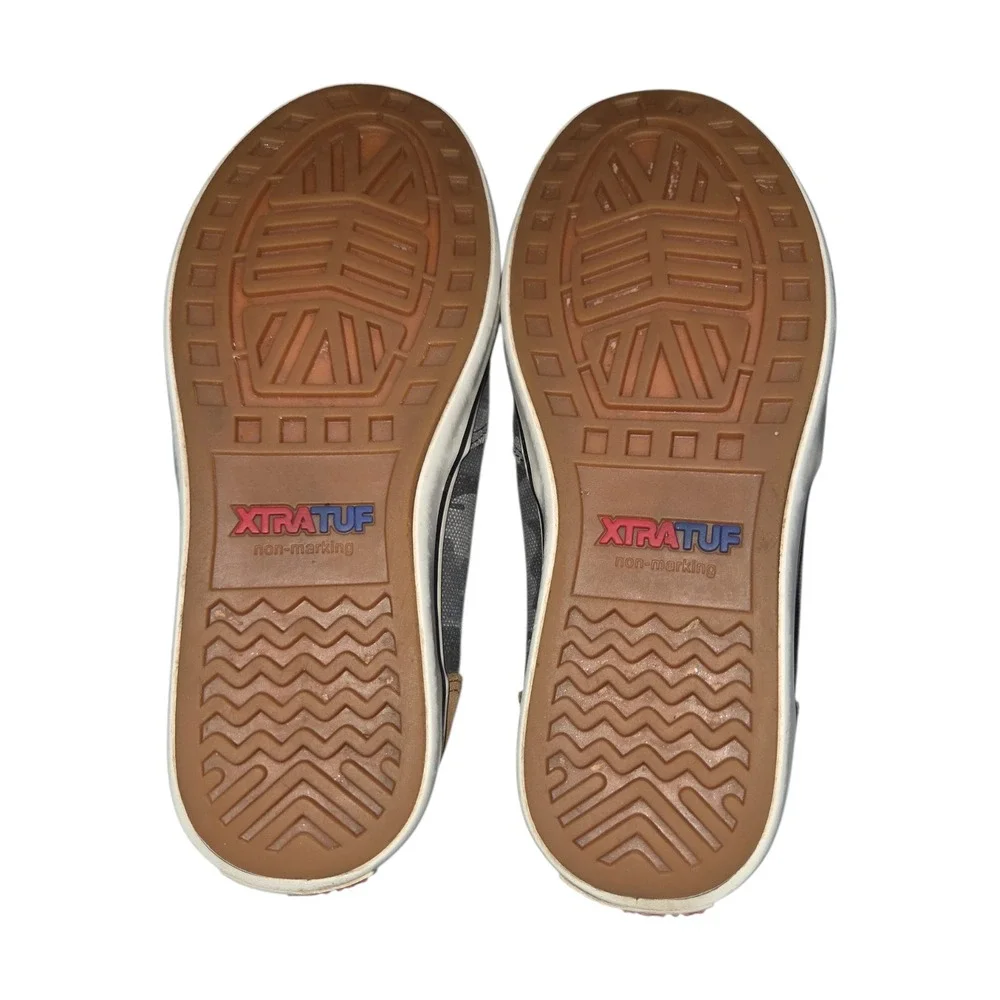 XTRATUF Sharkbyte Grey Camo Slip On Deck Shoes Womens 7 XSW-002